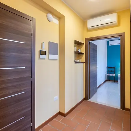 Dolf - Villa Elisa Tolentino Exterior foto